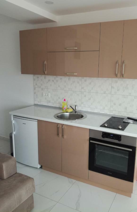 Olea Apartment Tivat Exterior foto